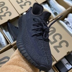 Alternative view of Yeezy Boost 350  V2 - Onyx (Reflective)