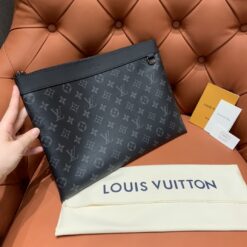 Louis Vuitton Pochette Voyage - Black