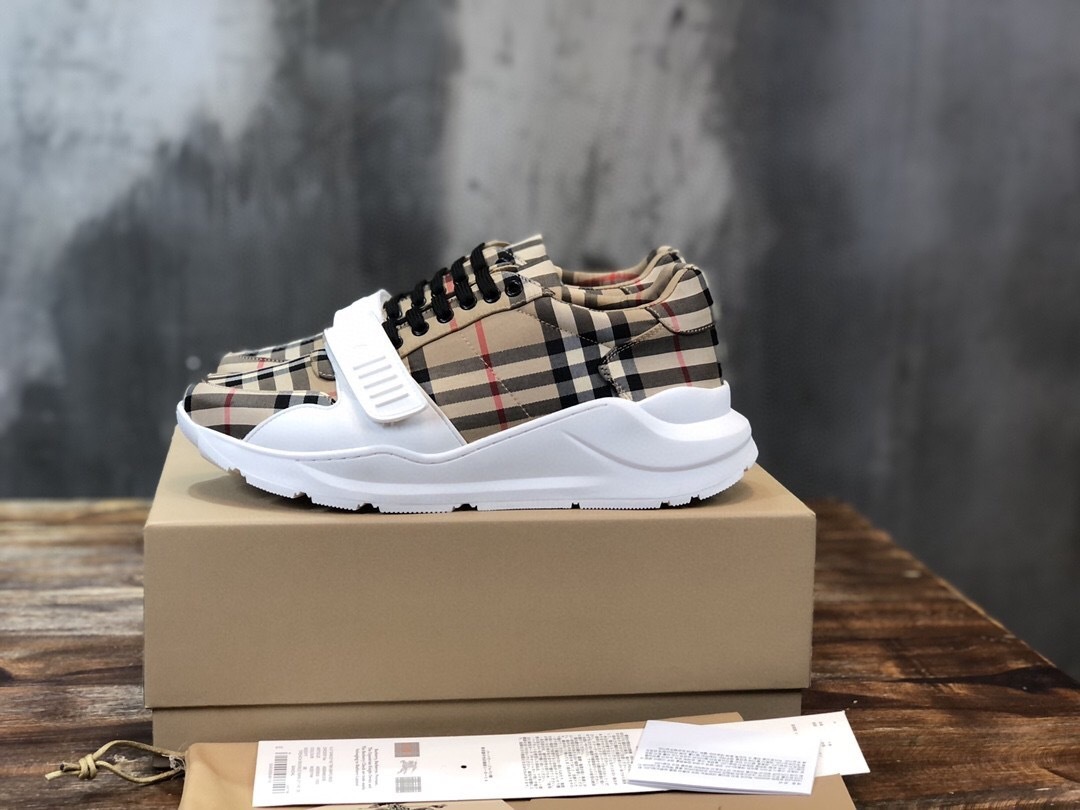 Burberry Sneaker - Classic White